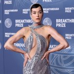Katy Perry viajará al espacio con un equipo 100% femenino