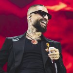 Maluma vende su ropa para apoyar a jóvenes