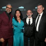 Celebrando líderes latinos en medios