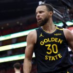 Steph Curry regresa con los Warriors, pero su lesión sigue preocupando