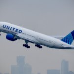 United Airlines cambiará su política de check-in este verano