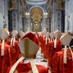 Cardenales ven “Conclave” para preparar elección del Papa